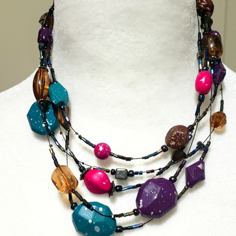 Beaded layer necklace